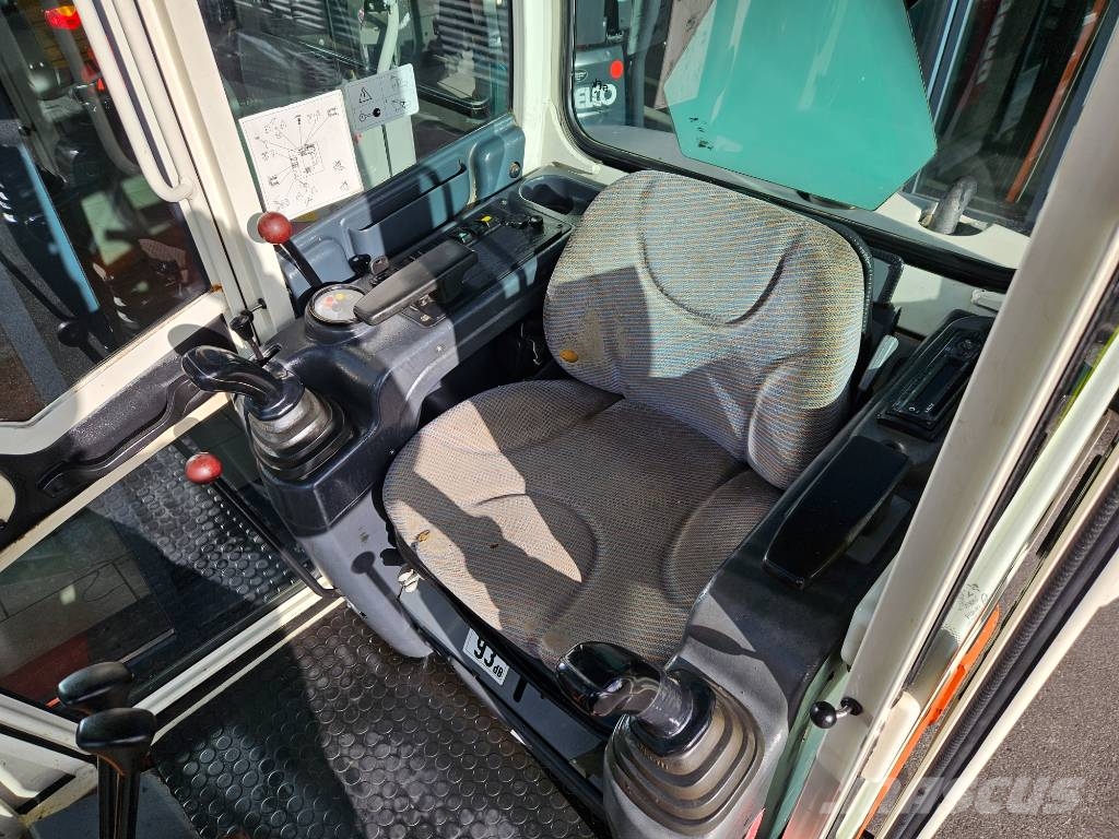 Terex TC 20 Міні-екскаватори < 7т