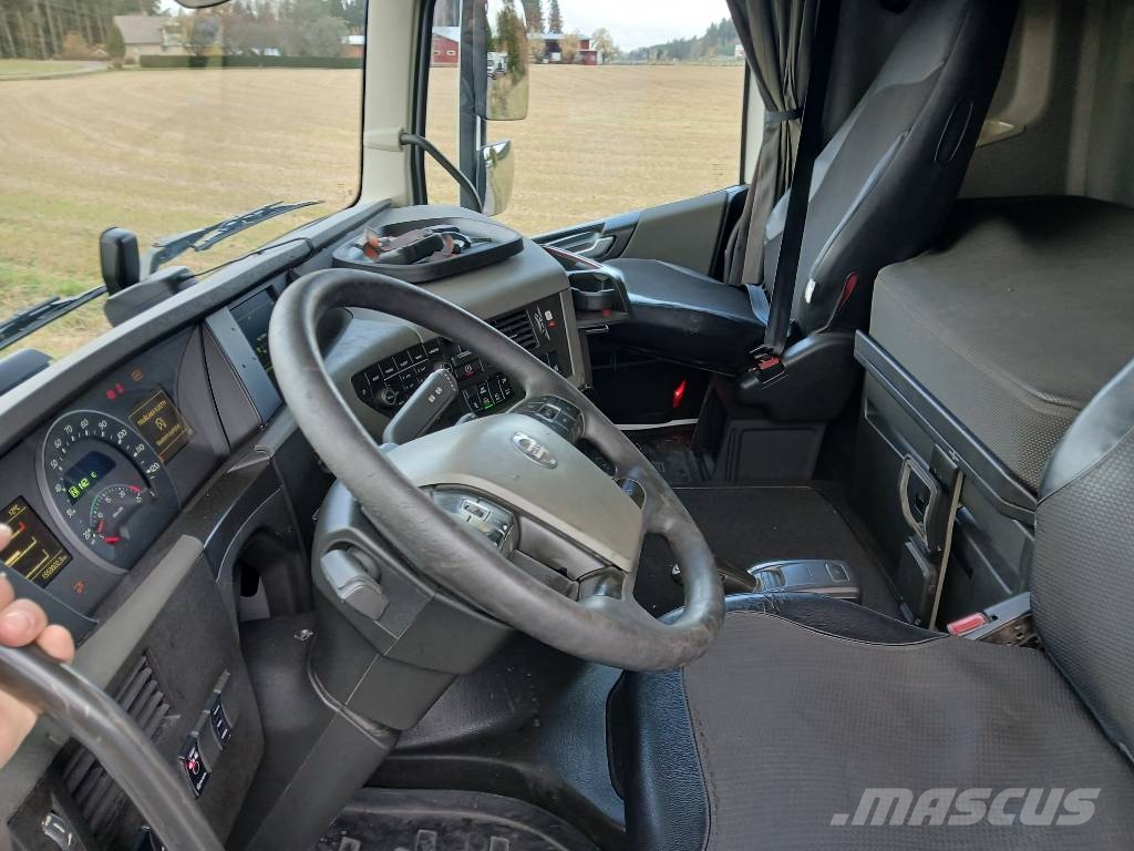 Volvo FH500 6x2 hydr tasonosto+pl Containerwagen