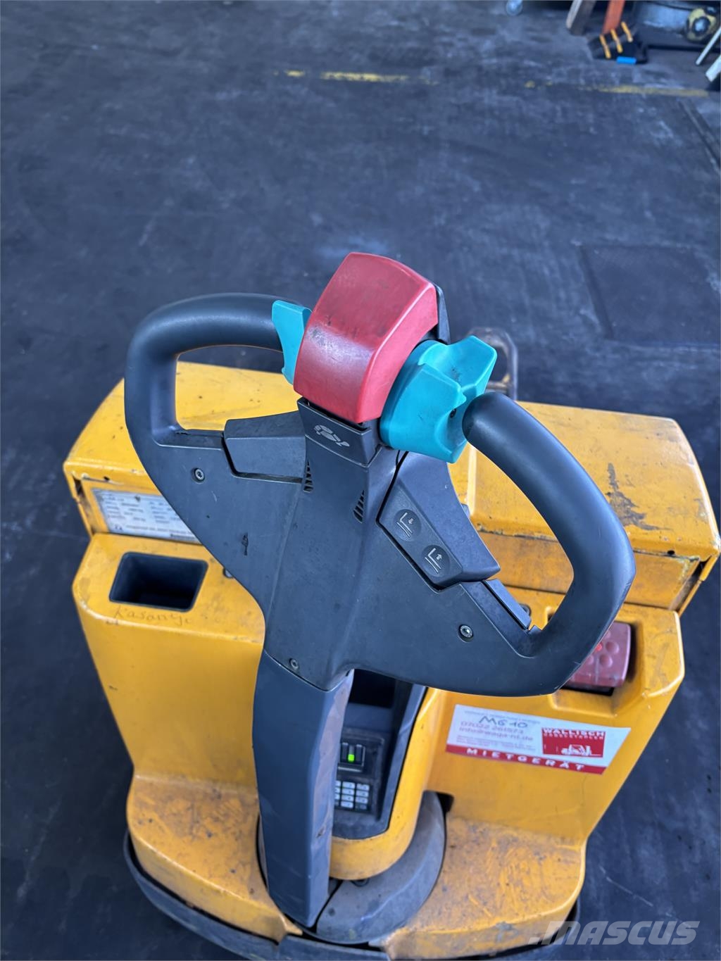 Jungheinrich EJE 116 Pedestrian stacker