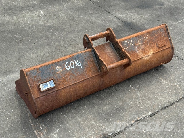 Kubota USED BUCKET Retroexcavadoras