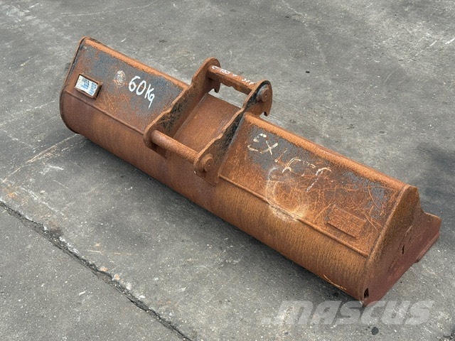 Kubota USED BUCKET Retroexcavadoras