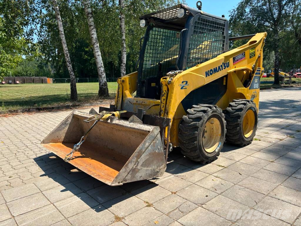 Komatsu SK 818 Skid steer loaders