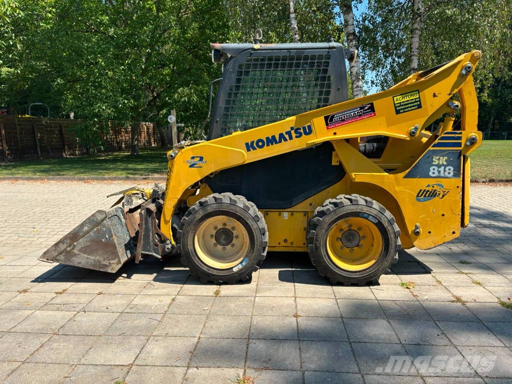 Komatsu SK 818 Skid steer loaders