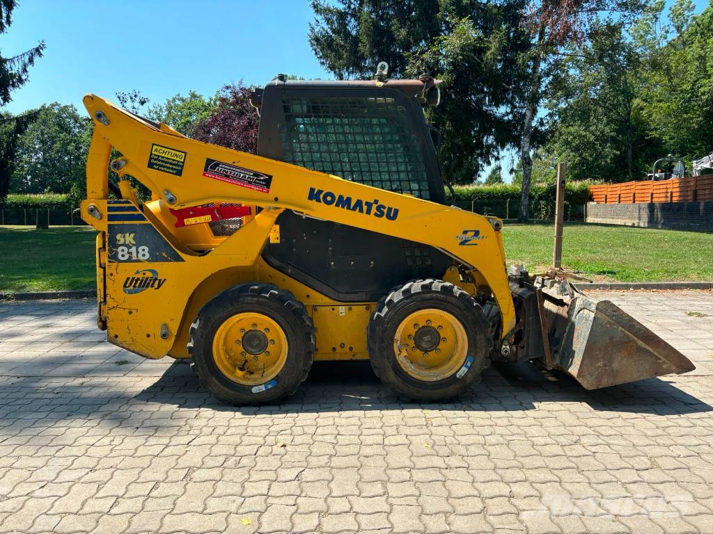 Komatsu SK 818 Skid steer loaders