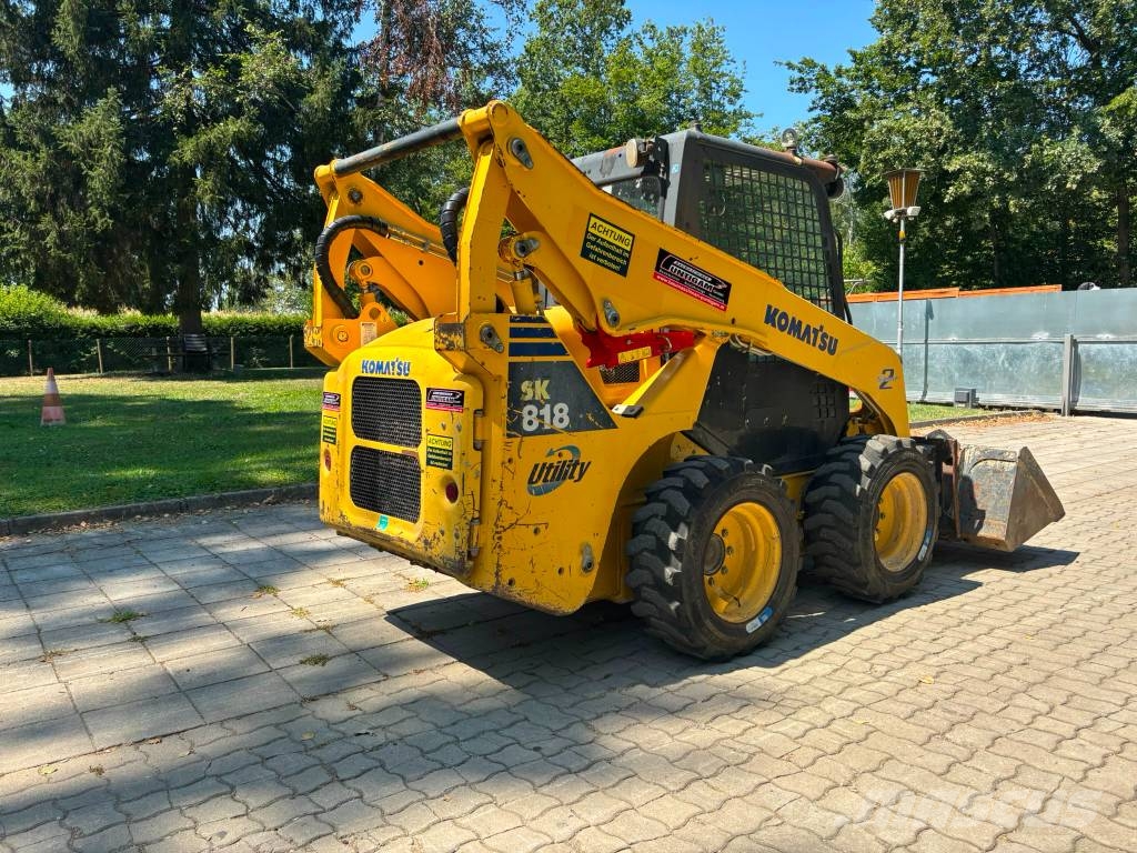 Komatsu SK 818 Skid steer loaders