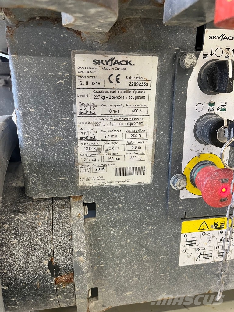 SkyJack SJ III 3219 Elevadores de tesoura