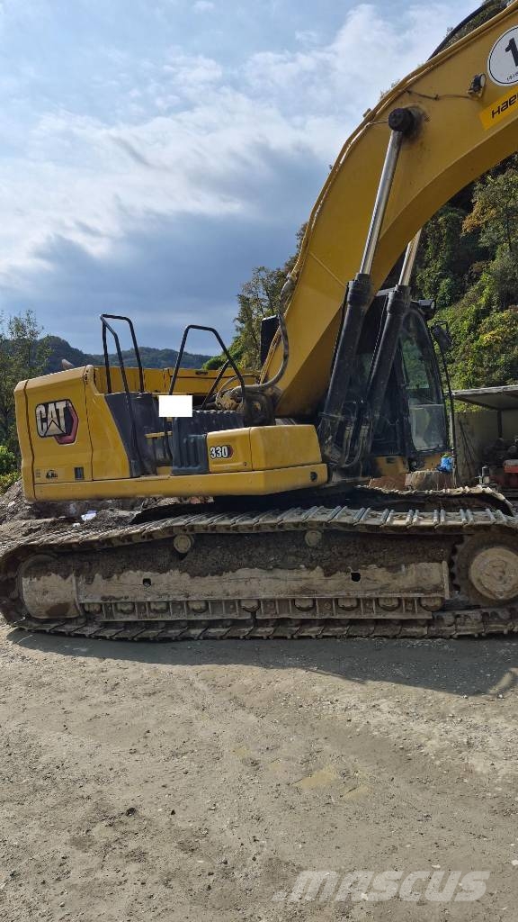 CAT 330 Koparki gąsienicowe