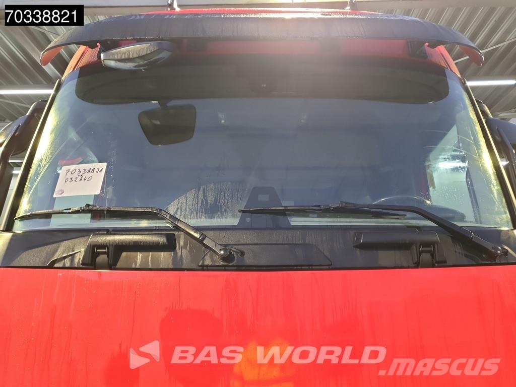 Renault T 460 6X2 SleeperCab Liftachse Standklima ACC PTO Sadulveokid