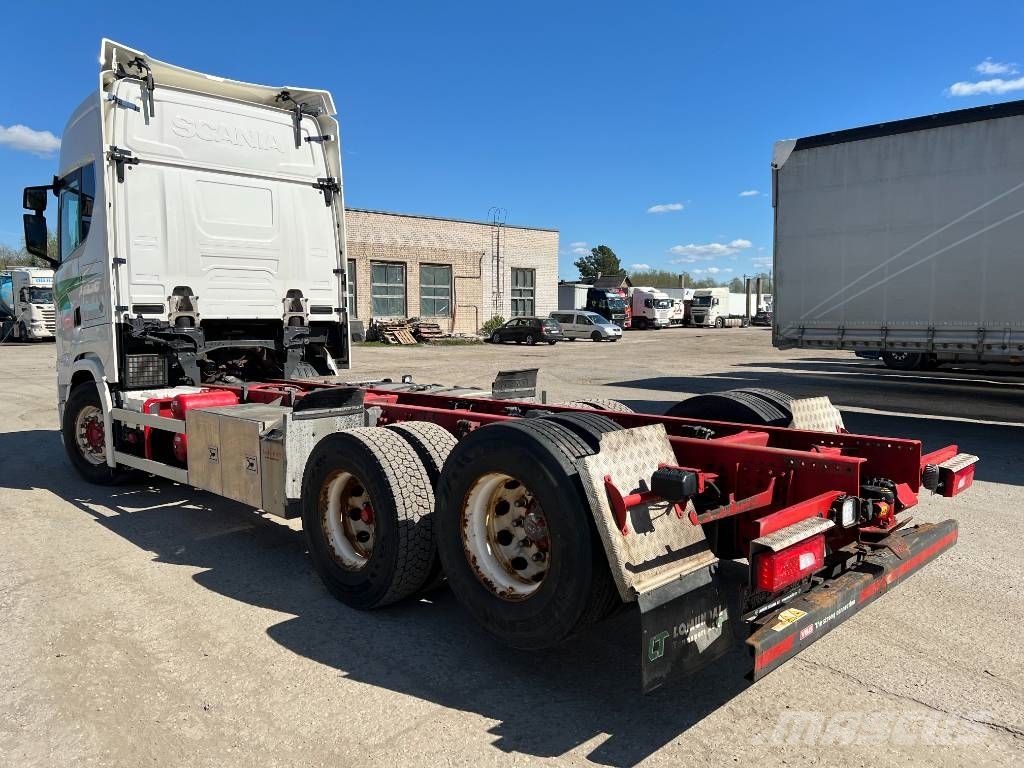 Scania S580B6X2NB EURO6, full air, 9T front axel!! Camiones con chasís y cabina