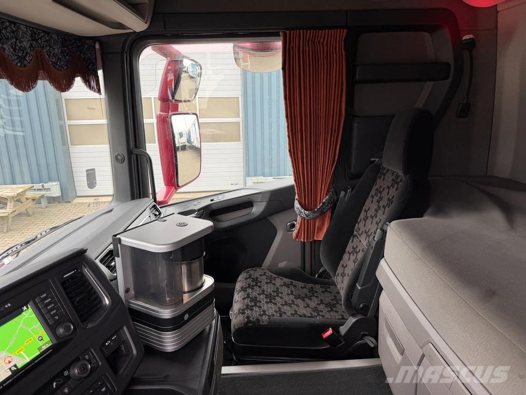 Scania R520 V8 Euro 6D *Manual * NL-Truck* Apk 08-2027 Sadulveokid