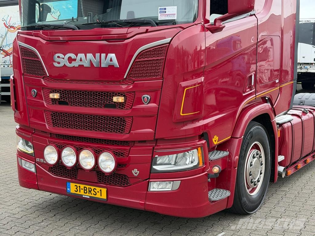 Scania R520 V8 Euro 6D *Manual * NL-Truck* Apk 08-2027 Sadulveokid