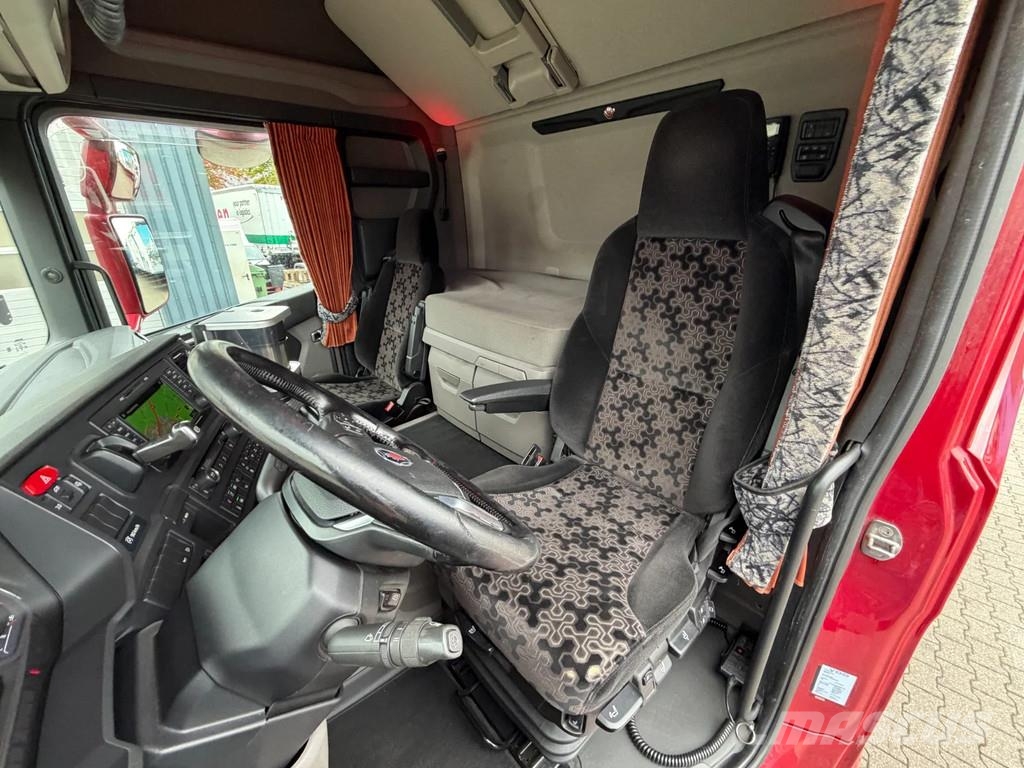Scania R520 V8 Euro 6D *Manual * NL-Truck* Apk 08-2027 Sadulveokid