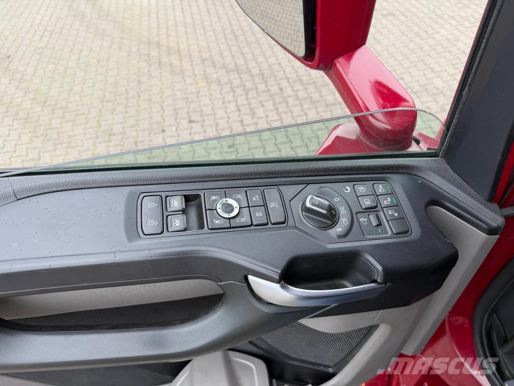 Scania R520 V8 Euro 6D *Manual * NL-Truck* Apk 08-2027 Sadulveokid