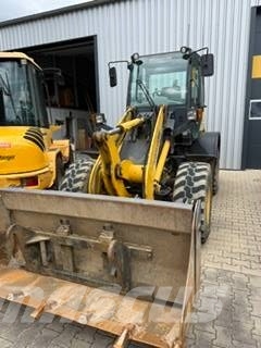 Komatsu WA 90-6 휠로우더