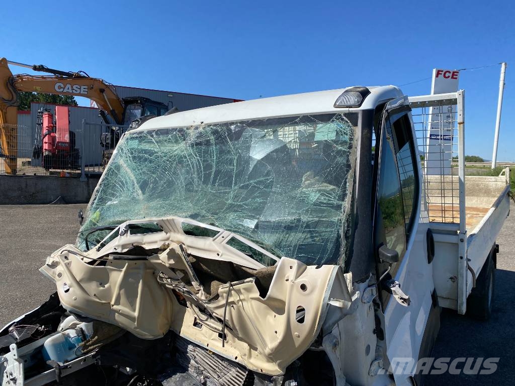 Iveco DAILY 35-140 2.3D/140-JPM Carte Grise Françaises Pikaplar