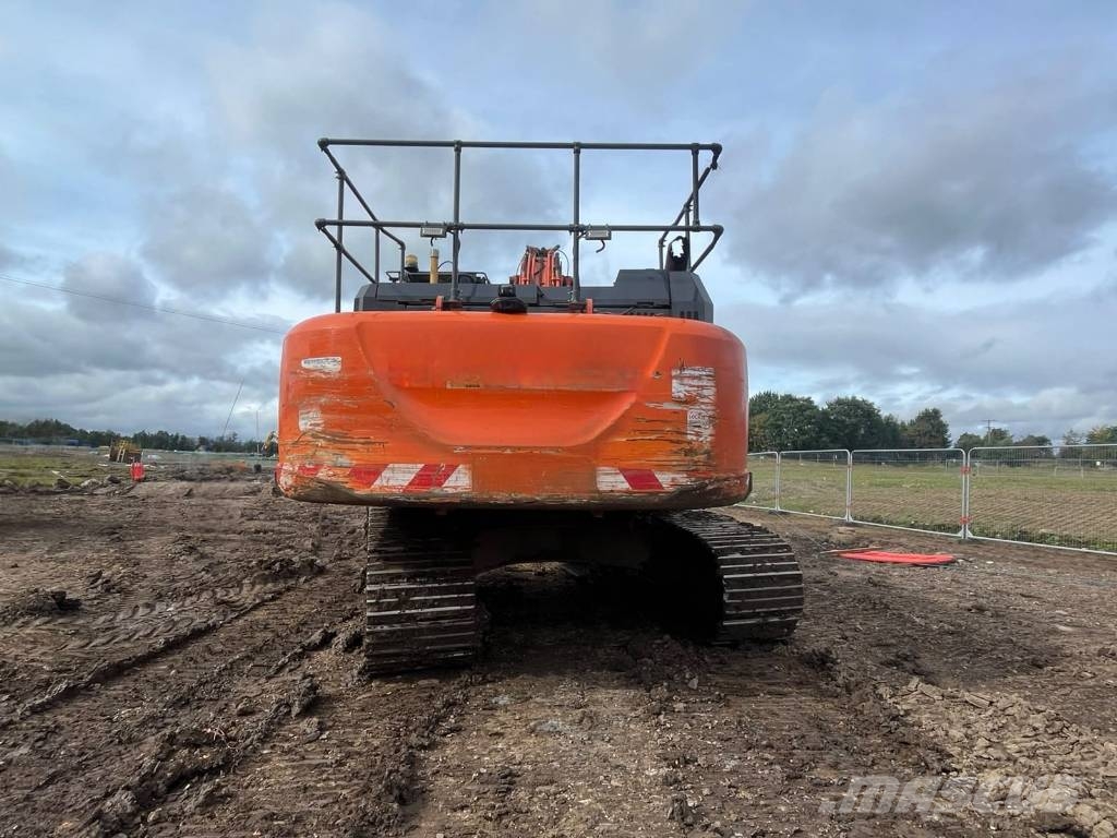 Hitachi ZX 350 LC Gravemaskiner på larvebånd