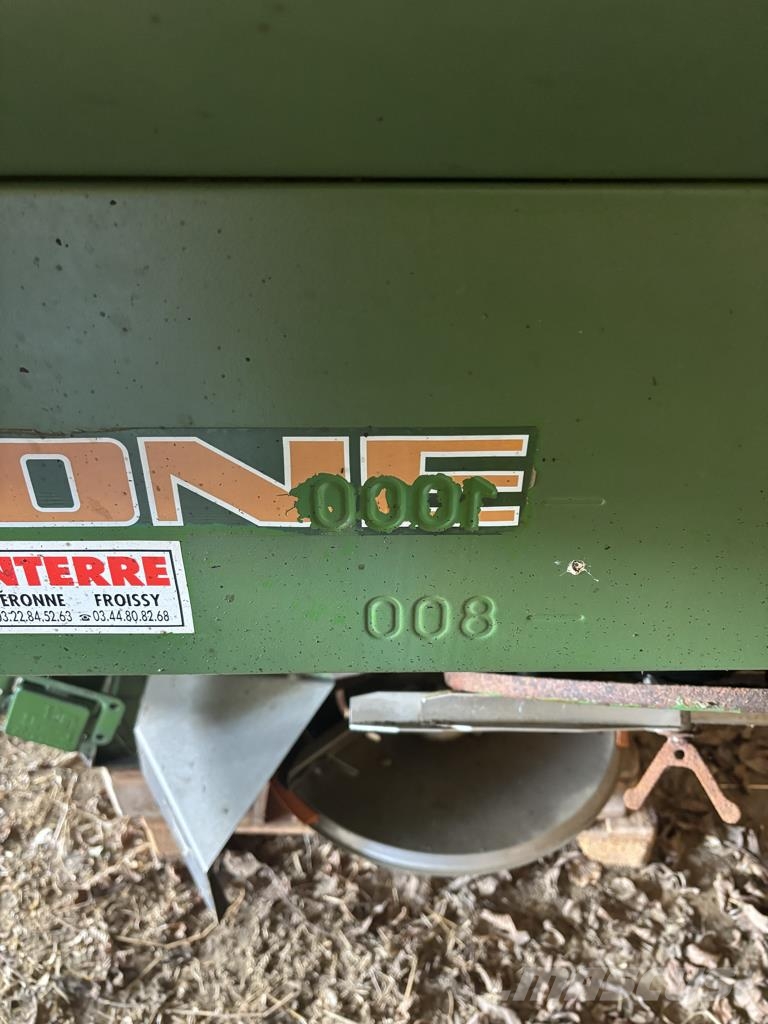 Amazone ZAM MAX 肥料撒佈機