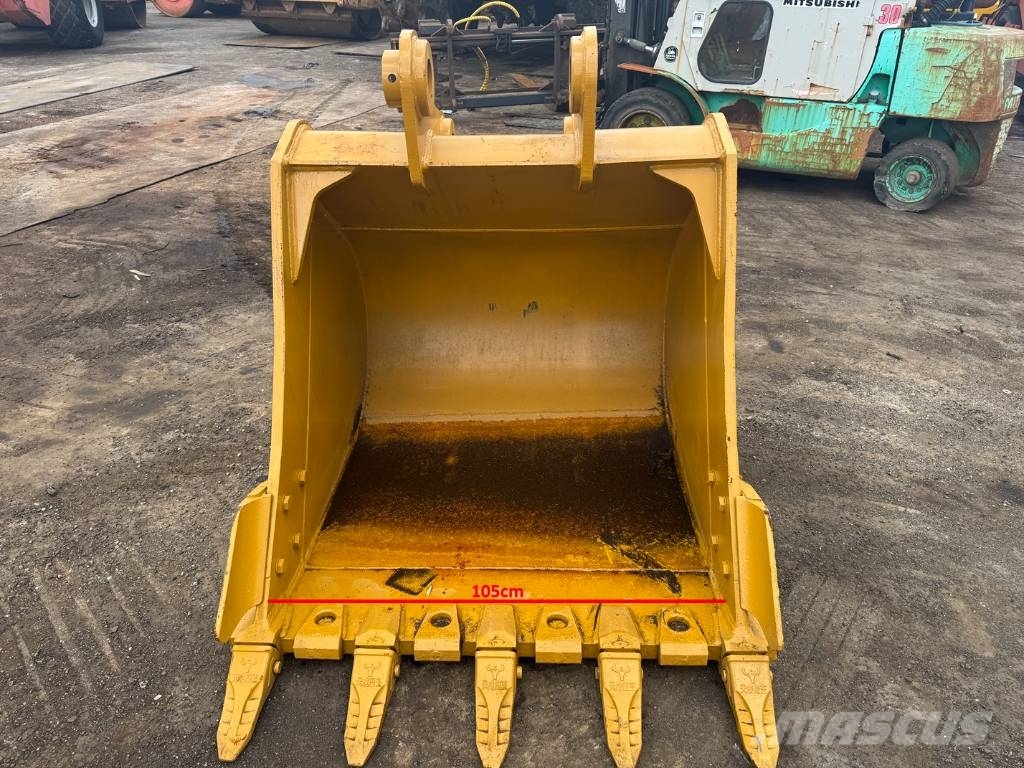 CAT 320 bucket دلاء