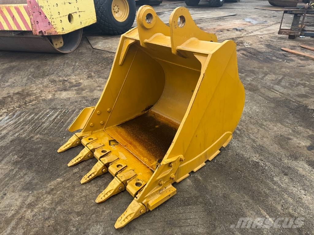 CAT 320 bucket دلاء