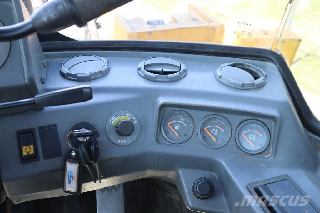 Volvo L120C | BSS | QUICK COUPLER | BUCKET Wielladers