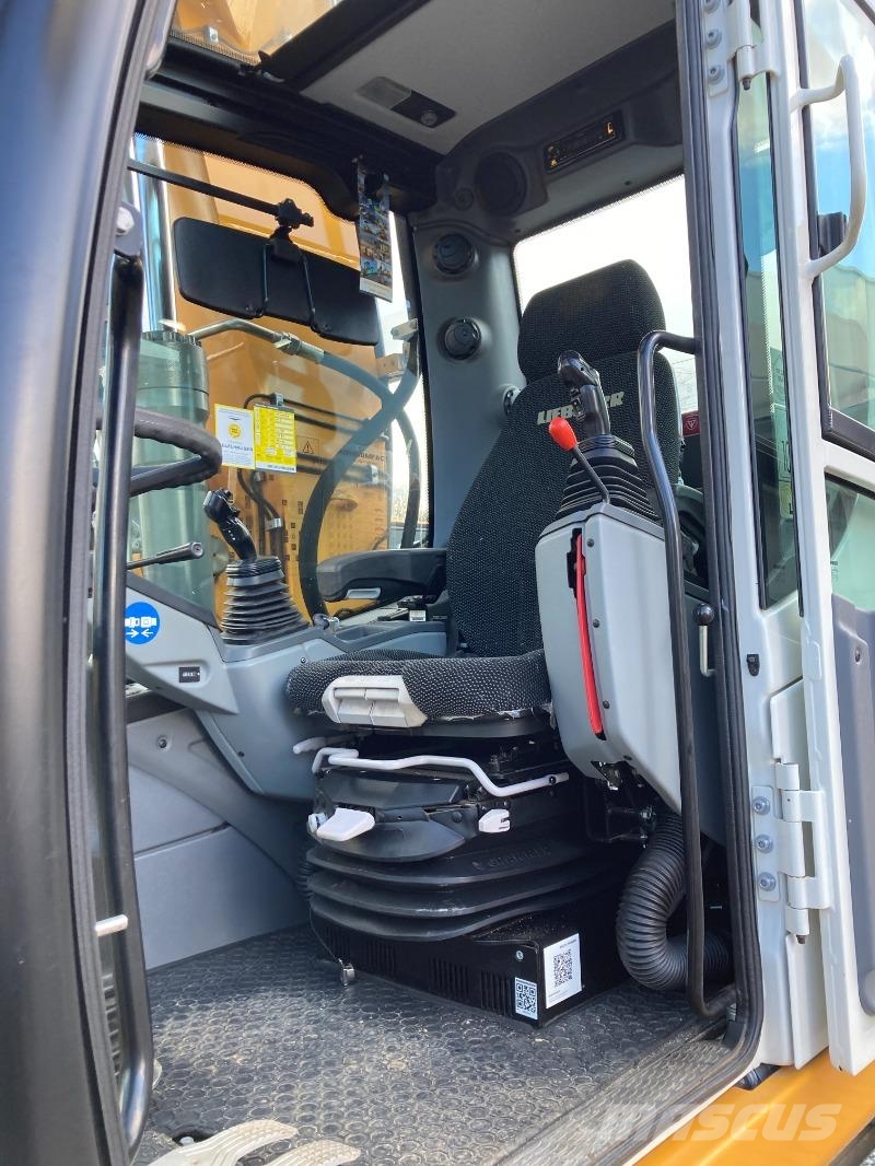 Liebherr Mobilbagger Compact A914 G6.0D Sonstige Landmaschinen