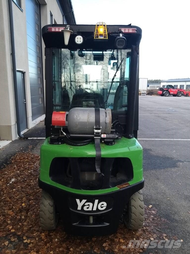 Yale GLP25VX Περονοφόρα ανυψωτικά κλαρκ με φυσικό αέριο LPG