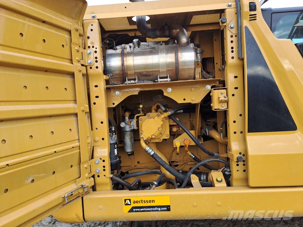 CAT 320 Bageri gusjeničari