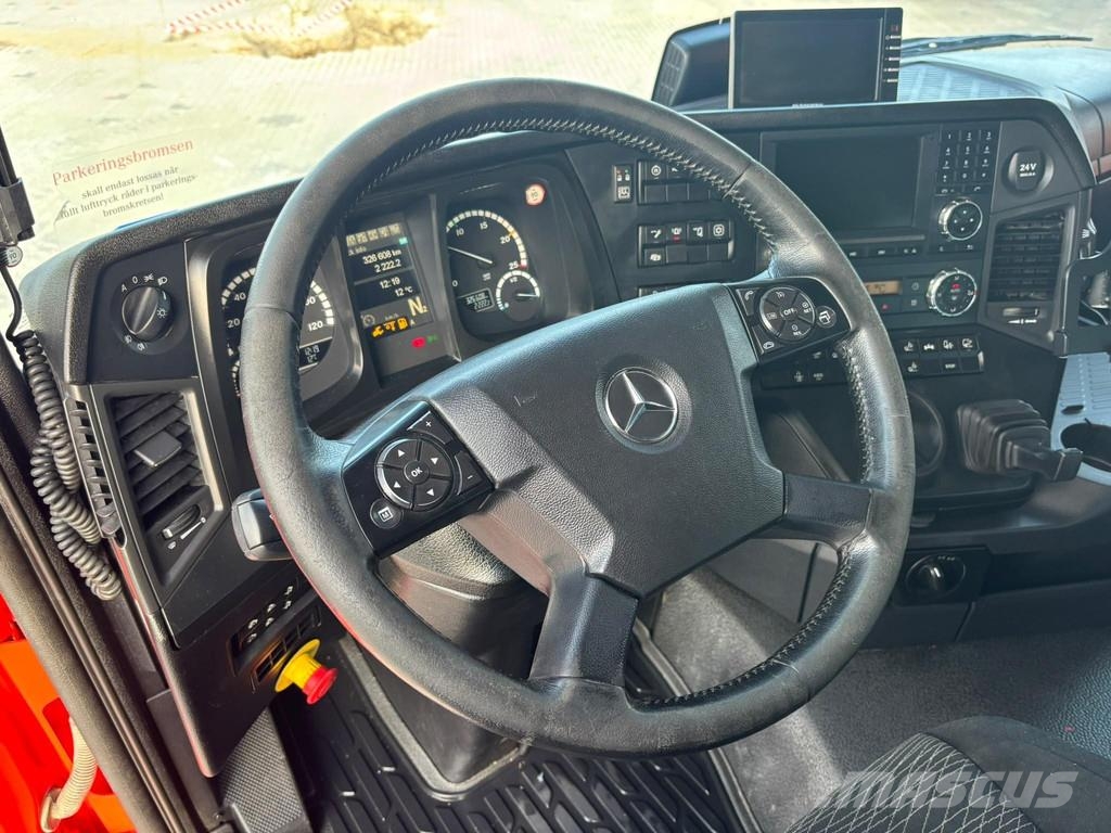 Mercedes-Benz Arocs 3251 8x4*4 BOX L=6237 mm Pašizgāzējs
