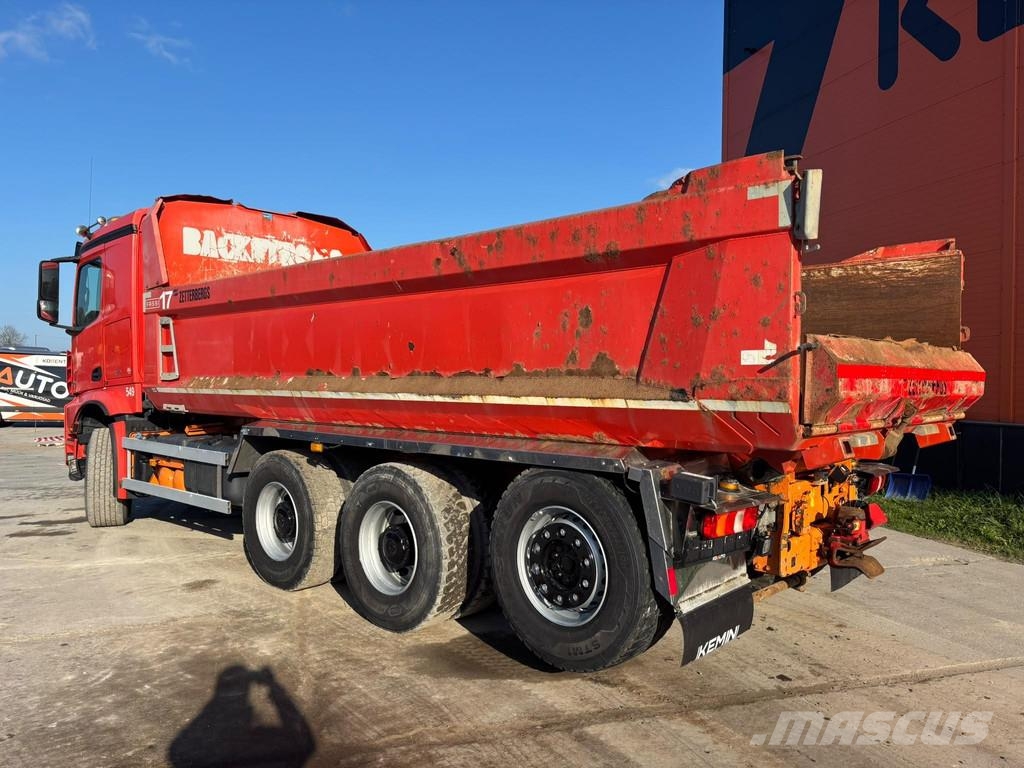 Mercedes-Benz Arocs 3251 8x4*4 BOX L=6237 mm Pašizgāzējs