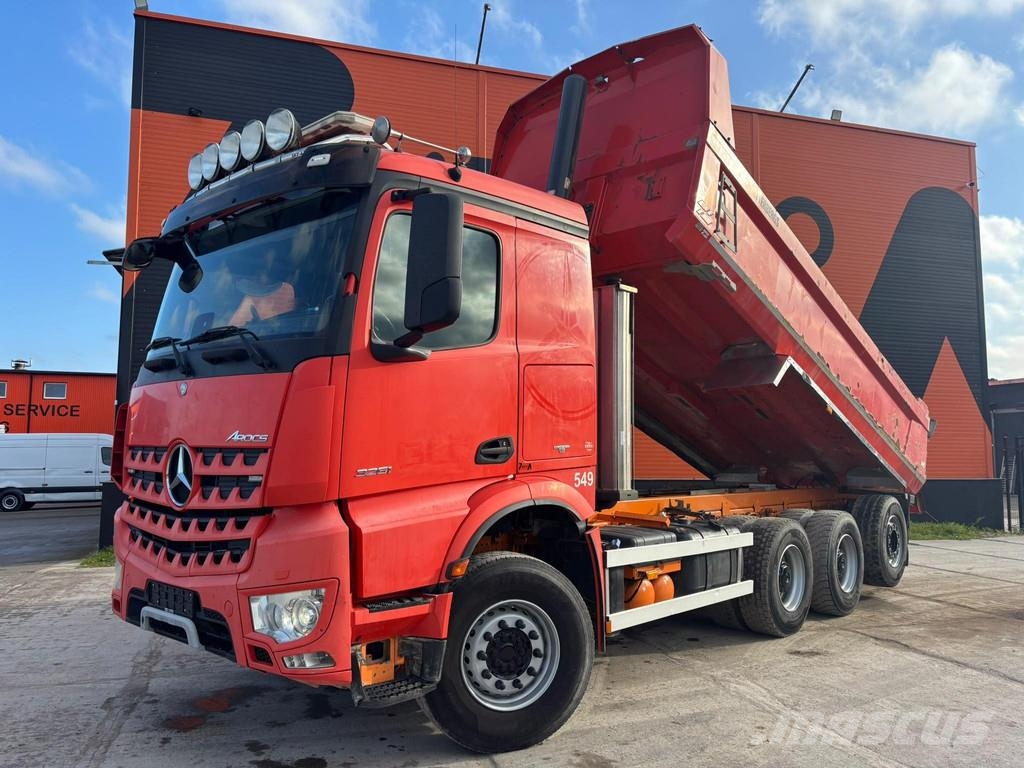 Mercedes-Benz Arocs 3251 8x4*4 BOX L=6237 mm Pašizgāzējs
