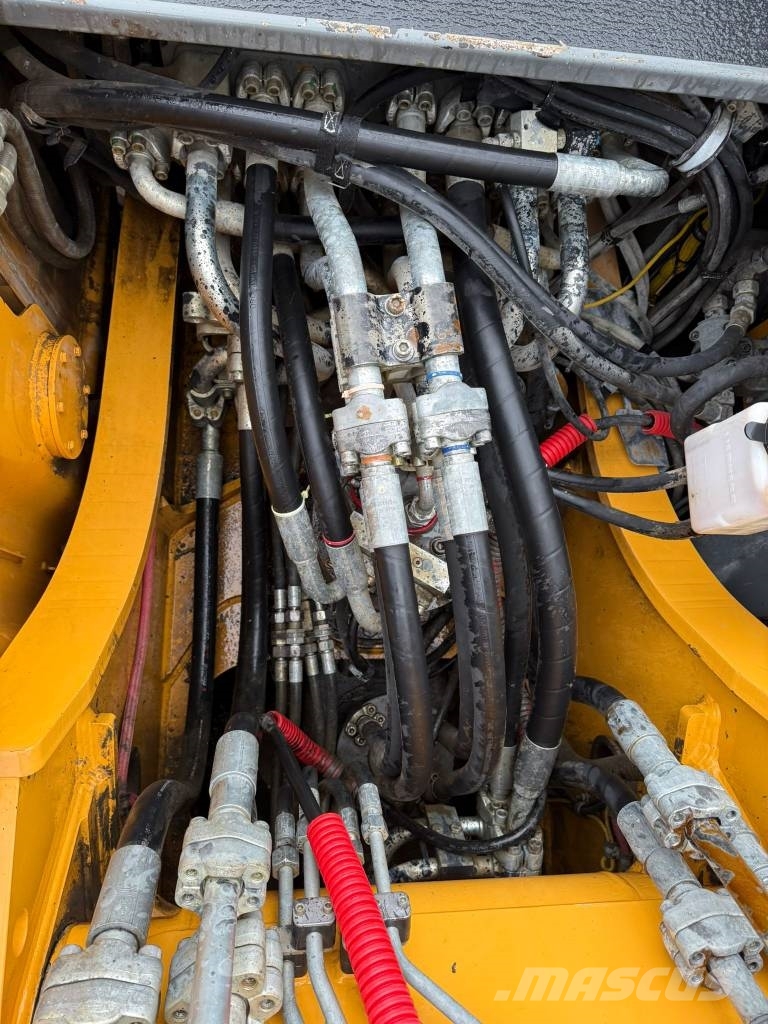 Liebherr R 936 N LC /BJ. 2015/7958H/SW/Alle Leitg/Generator Roomikekskavaatorid