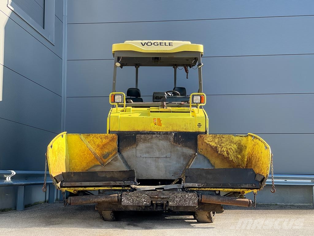 Vögele SUPER 1303-3I Машини за асфалт