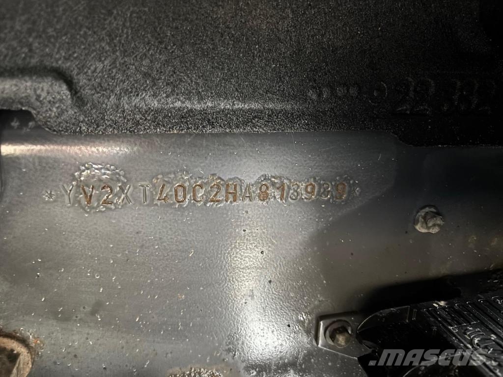 Volvo FM500 6X2*4 + RETARDER + CARRIER SUPRA 850 Camiones con temperatura controlada