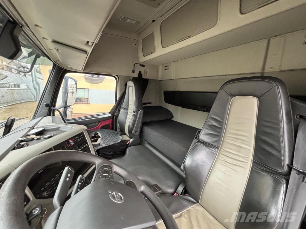 Volvo FM500 6X2*4 + RETARDER + CARRIER SUPRA 850 Camiones con temperatura controlada