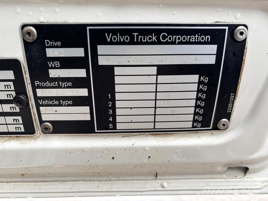 Volvo FM500 6X2*4 + RETARDER + CARRIER SUPRA 850 Camiones con temperatura controlada