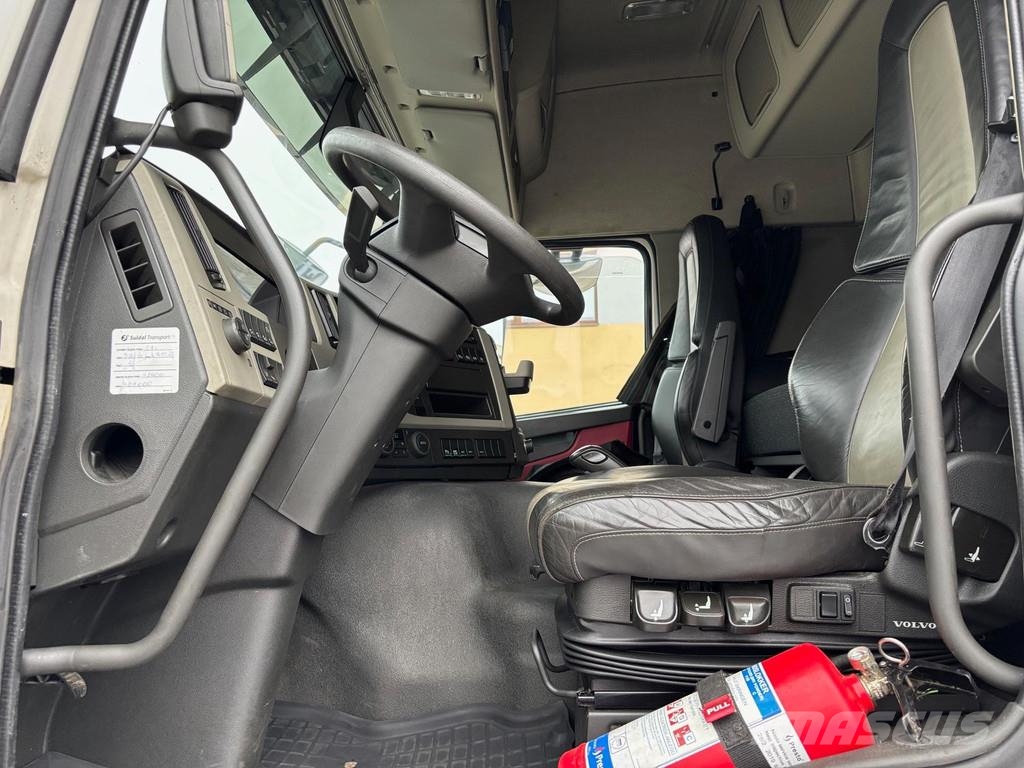 Volvo FM500 6X2*4 + RETARDER + CARRIER SUPRA 850 Camiones con temperatura controlada