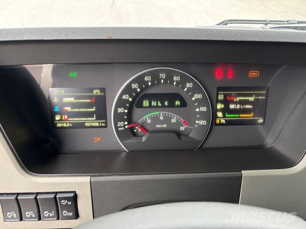 Volvo FM500 6X2*4 + RETARDER + CARRIER SUPRA 850 Camiones con temperatura controlada