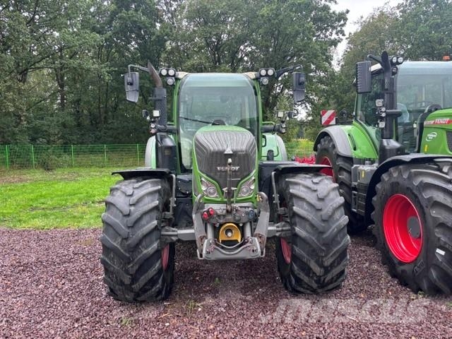Fendt 724 Profi Traktoren