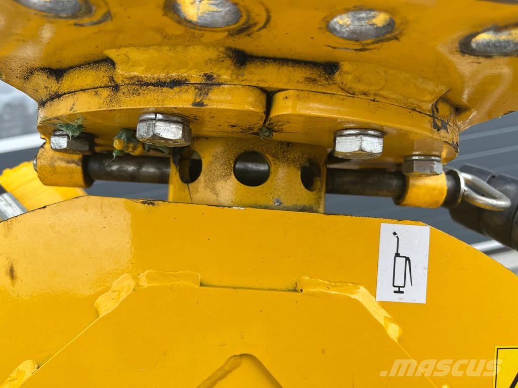 StronkenFrees 2.5/8t 2.5/8t midikraan CW5 / CW10 / Forestry mulchers