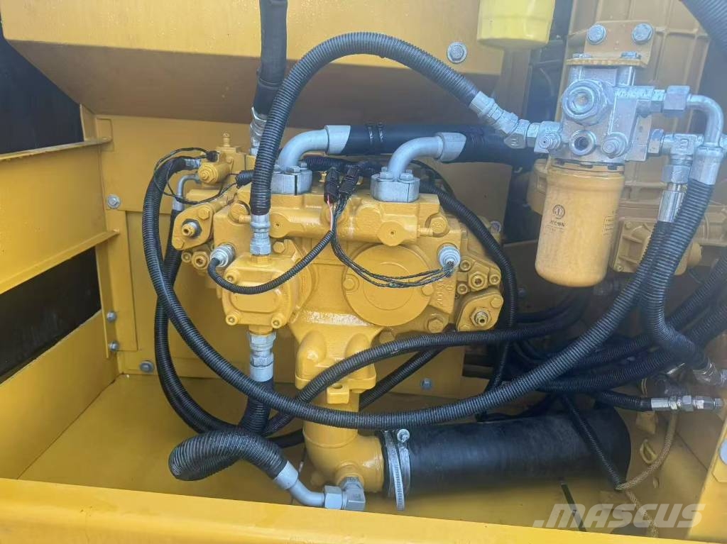 CAT 320 C Escavadeiras de esteiras