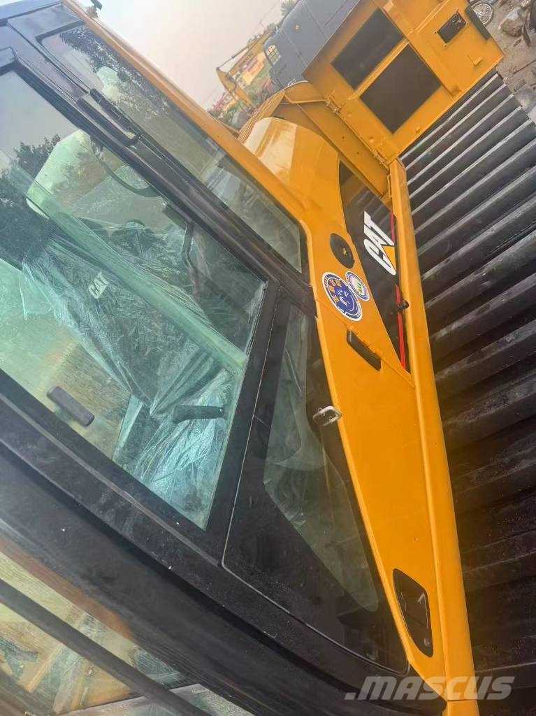 CAT 320 C Escavadeiras de esteiras