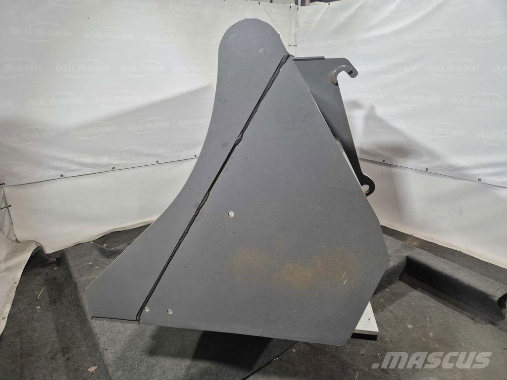 Ahlmann AZ210 Dichte bak Schaufeln
