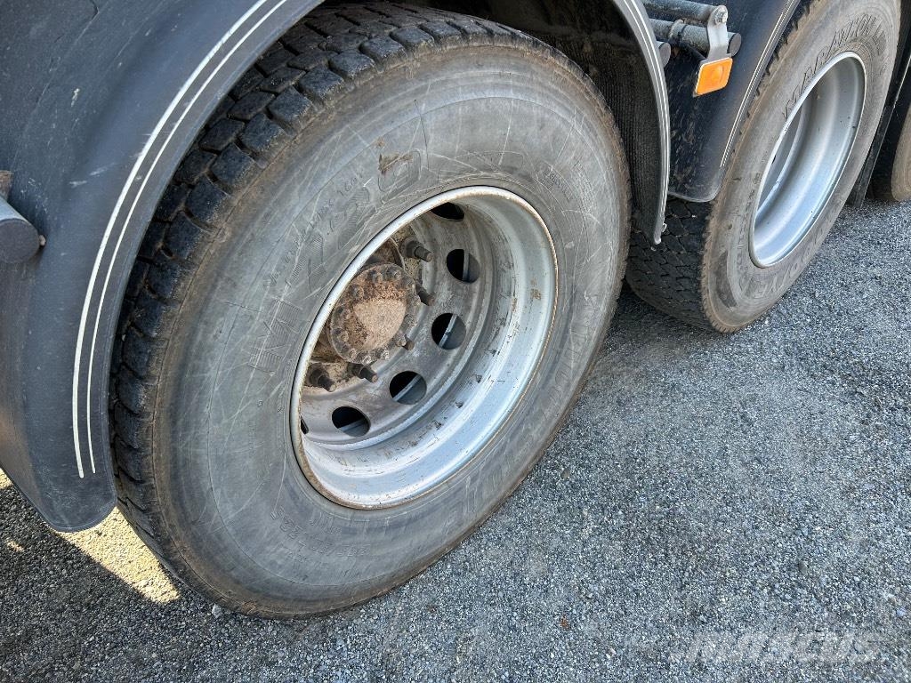 Volvo FM 12 460 شاحنات الرافعات الخطافية