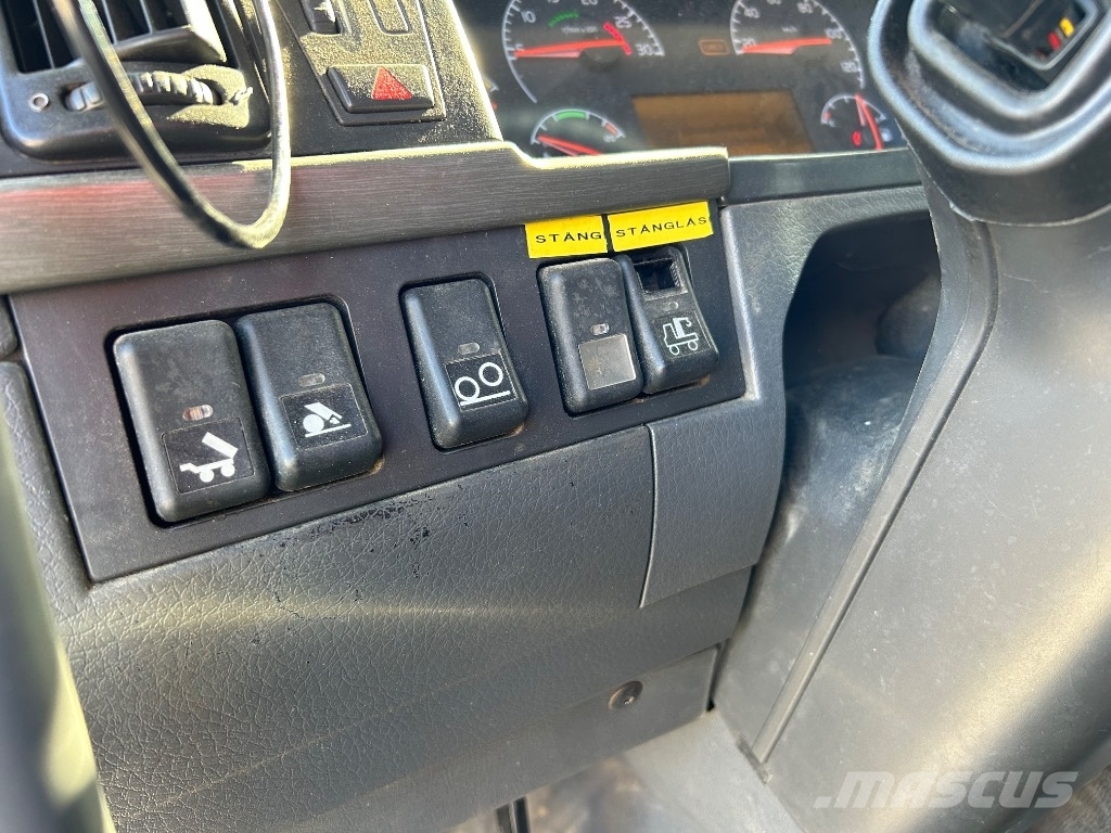 Volvo FM 12 460 شاحنات الرافعات الخطافية