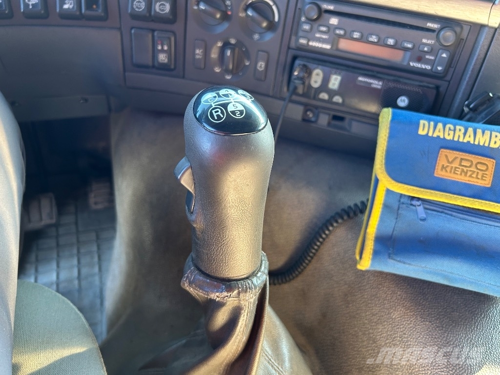 Volvo FM 12 460 شاحنات الرافعات الخطافية