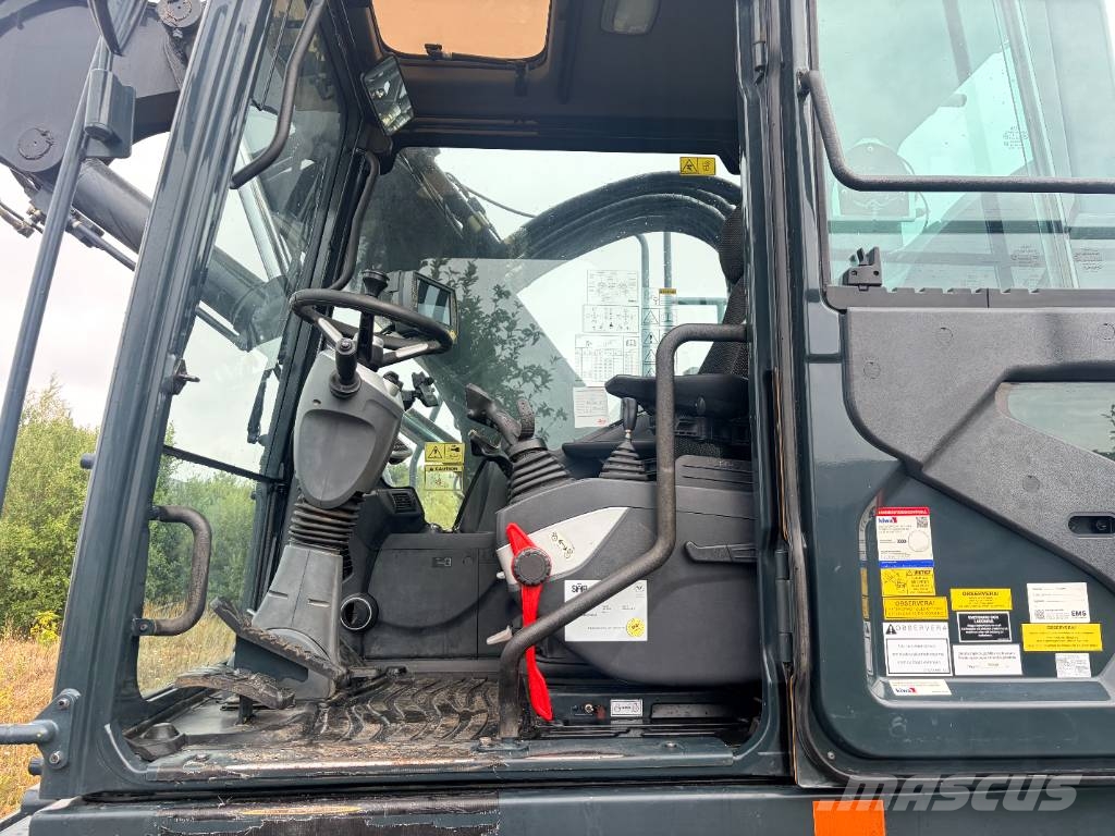 Hyundai HW 140 Excavadoras de ruedas