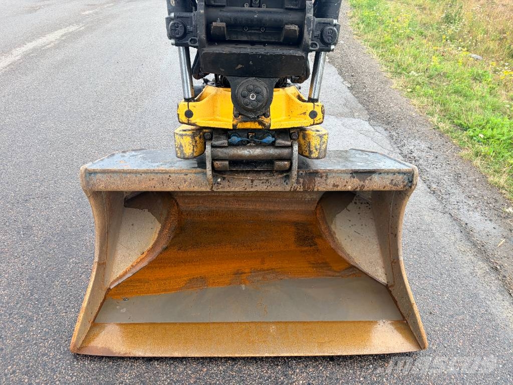 Hyundai HW 140 Excavadoras de ruedas