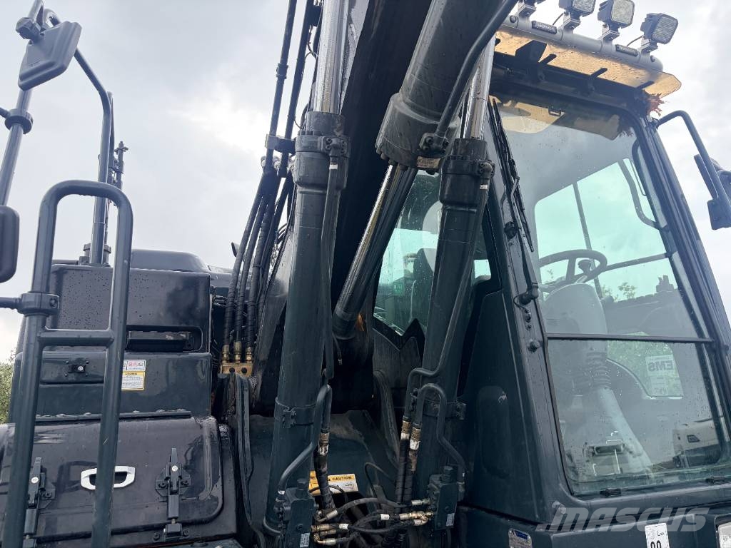 Hyundai HW 140 Excavadoras de ruedas