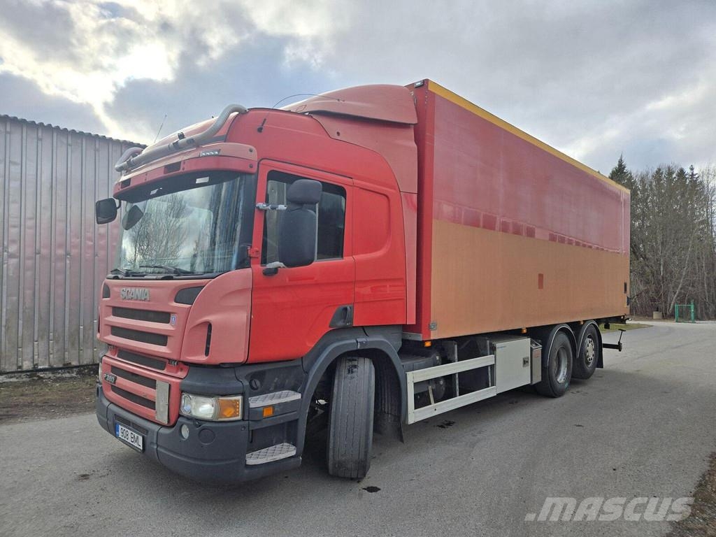 Scania P380 DB6X2HNB Camiones con caja de remolque