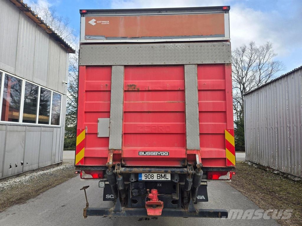 Scania P380 DB6X2HNB Camiones con caja de remolque